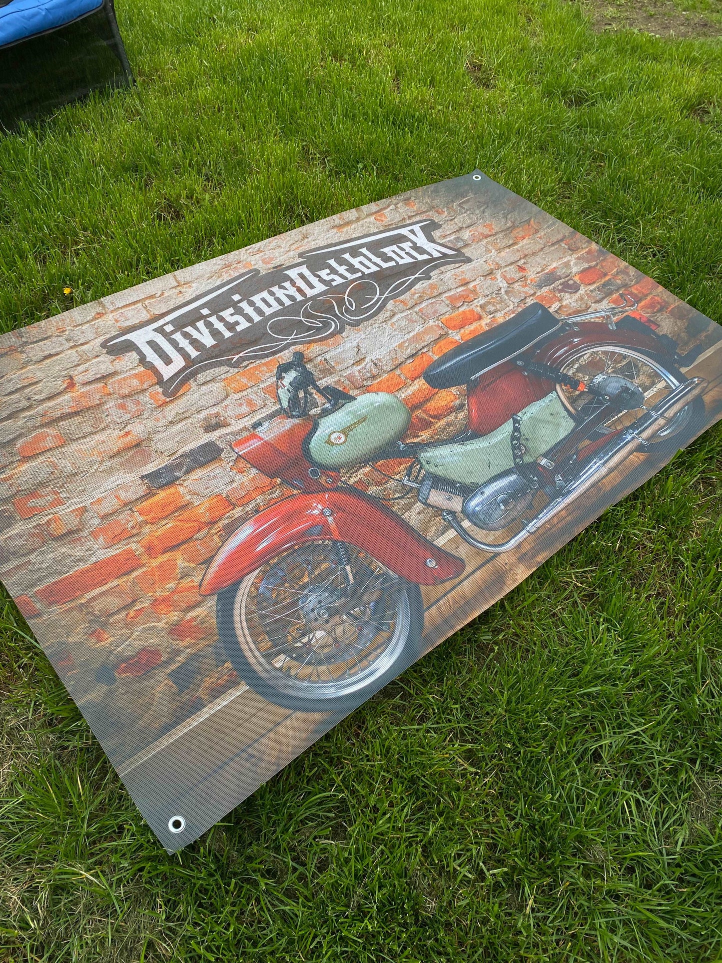 Division Ostblock Werkstatt Patina Star Banner