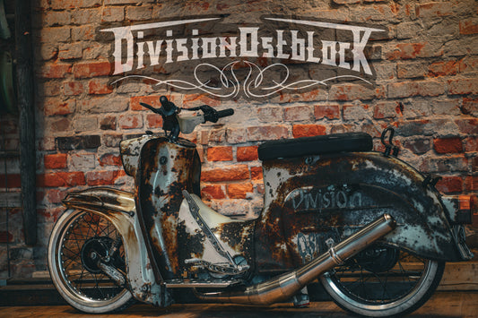 Division Ostblock Werkstatt Banner Rusty Schwalbe